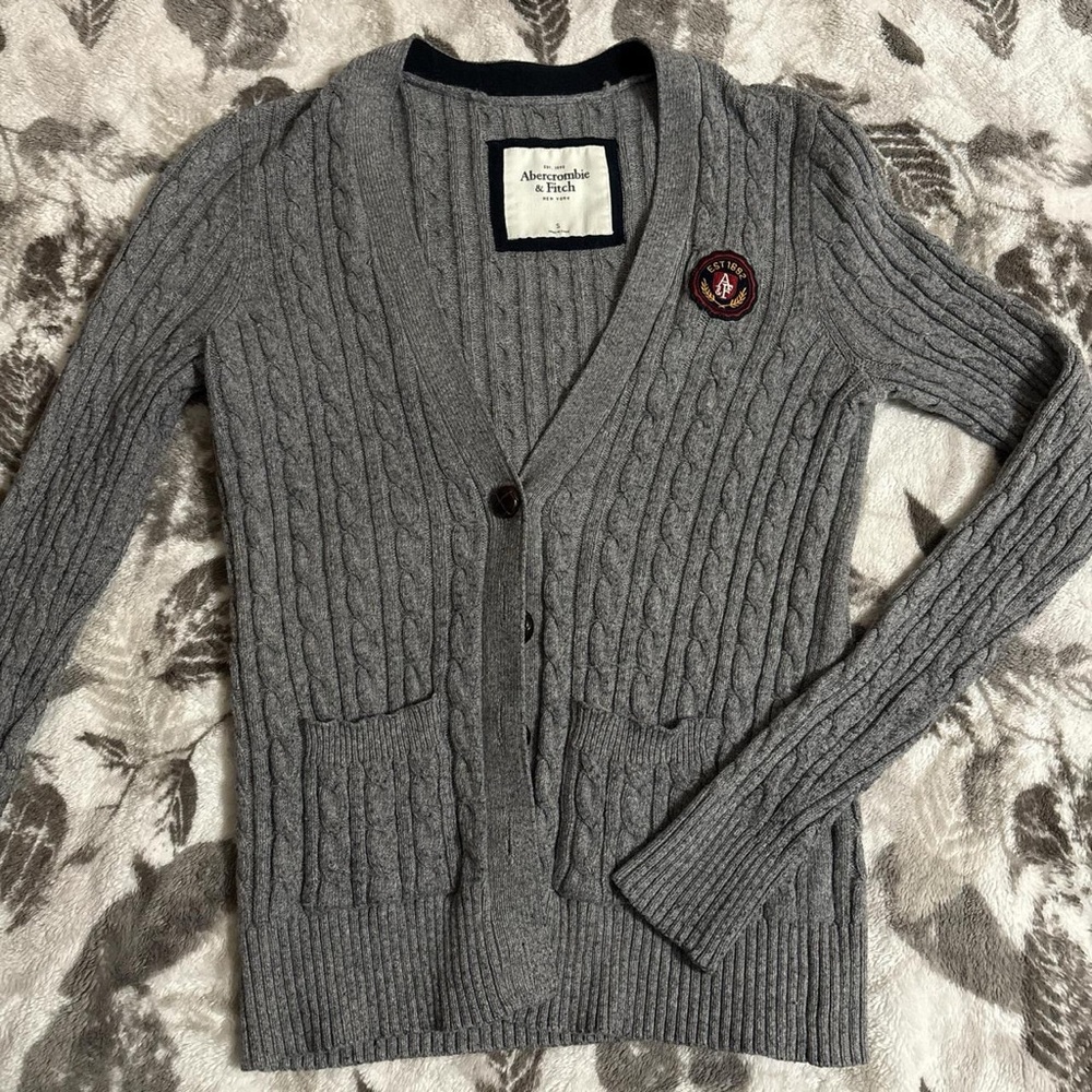 Abercrombie & Fitch Charcoal Cable Knit Cardigan